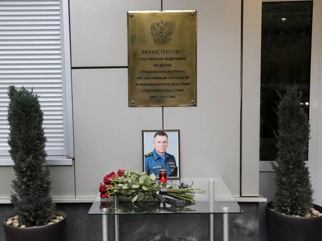 Ministerio de emergencia de Rusia homenajea al fallecido Zinichev