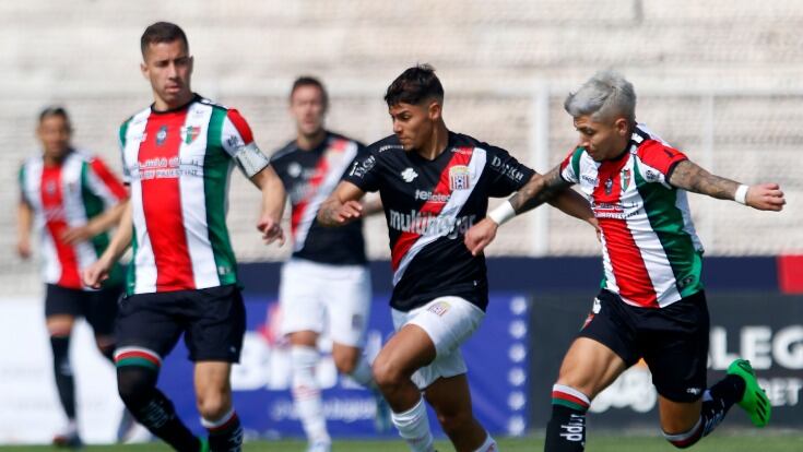 Curicó Unido sufre una derrota ante Palestino