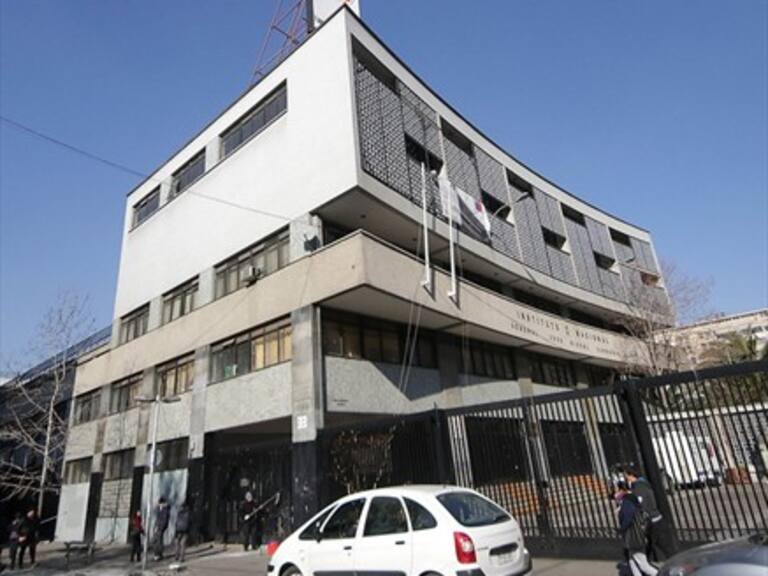 Presidente de estudiantes del Instituto Nacional: Hoy hay dos mujeres que son transgénero