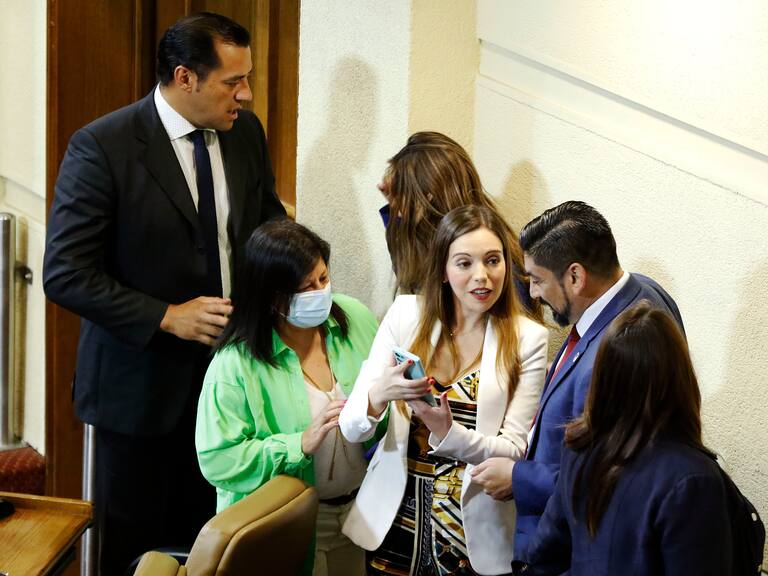 Diputada de Renovación Nacional se suma a críticas sobre JUNAEB: “Es urgente que cumpla con su deber hacia los estudiantes de Chile”