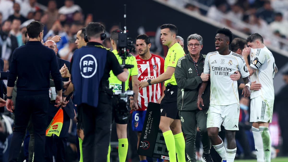 “Florentino te va a echar”: la frase del “Cholo” Simeone a Vinícius que encendió el derbi de Madrid por Supercopa