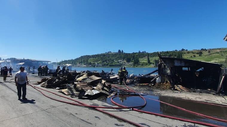 Incendio de Palafitos en Pedro Montt