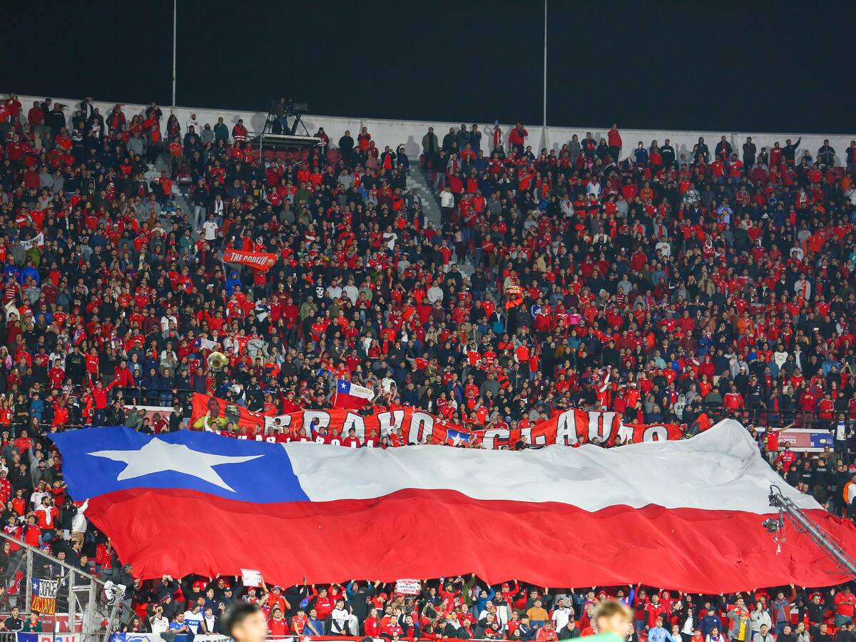 Pese al llamado de Milad: el bajo interés de los hinchas de La Roja para el partido ante Venezuela
