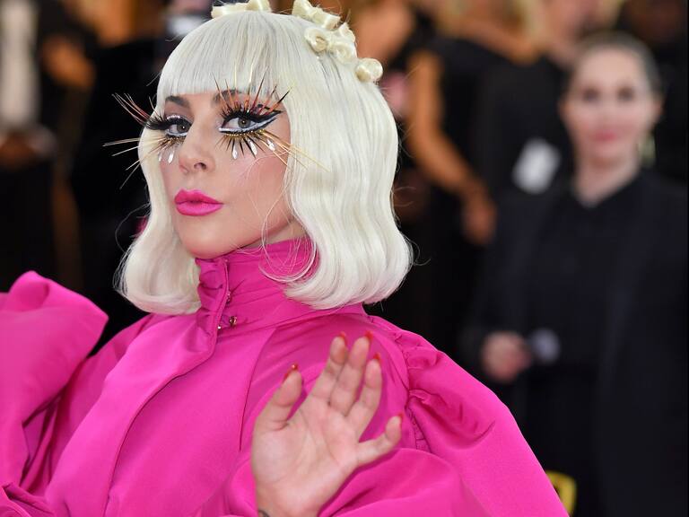 Usuarios de redes sociales aseguran que Lady Gaga estaría esperando su primer hijo debido a estas fotografías