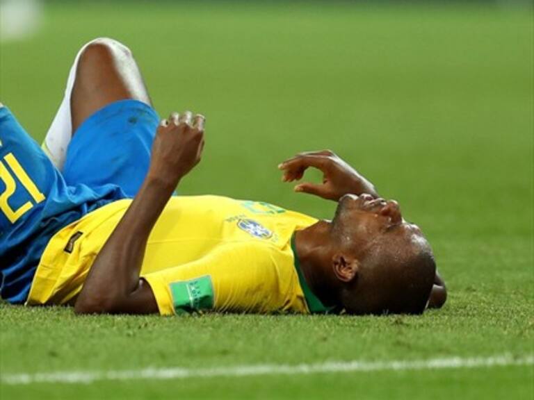 Fernandinho renunció a la selección de Brasil tras recibir amenazas