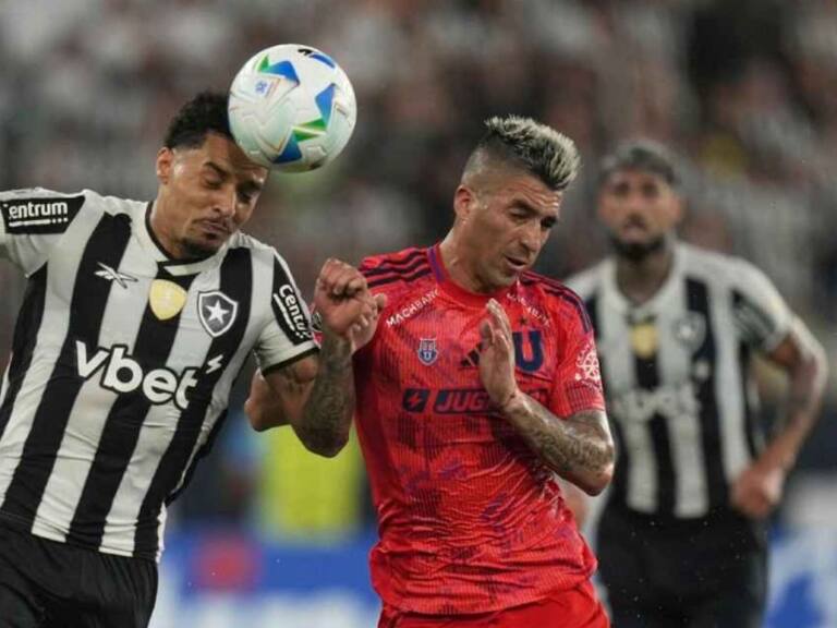 “Duele”: la desazón de Leandro Fernández tras la eliminación de la U de la Copa Libertadores de América