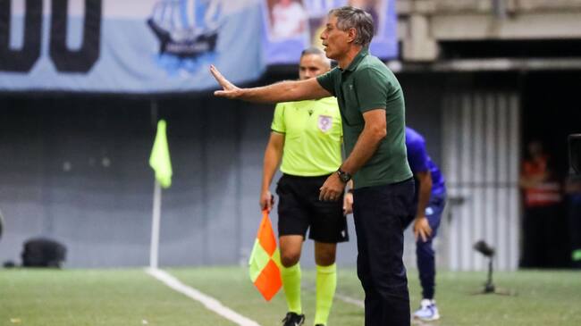 Ariel Holan fue optimista con el nivel de la UC en el empate con Magallanes: "El equipo me gustó, mostró cosas importantes"