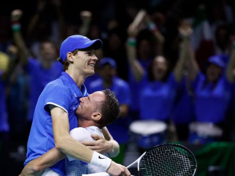 Italia vapulea a Países Bajos, defiende su título y se consagra bicampeón de la Copa Davis