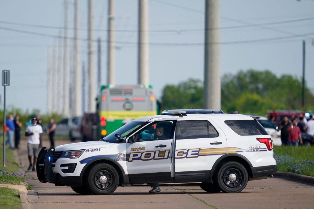 La policía rodeó la zona donde un sujeto realizó disparos en el estado de Texas