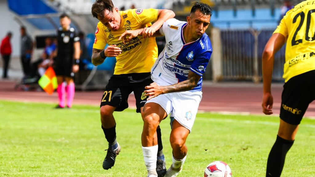 Programación fútbol chileno: ¿Qué partidos se juegan hoy, 9 de noviembre, y quién transmite?
