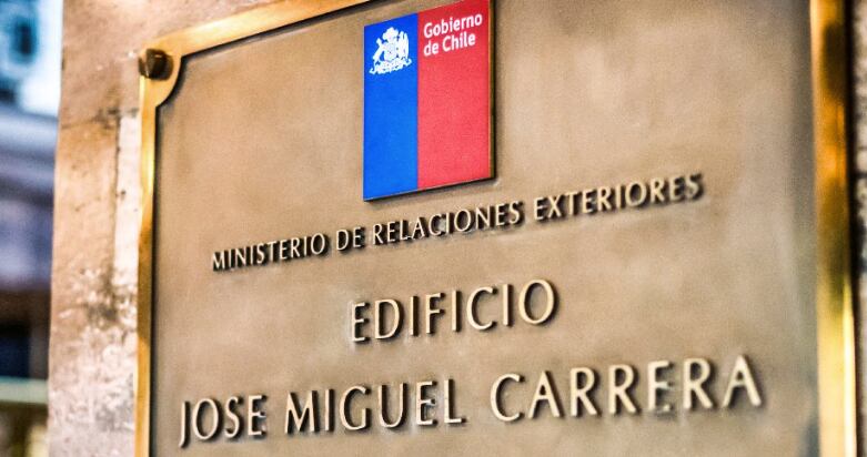 Hackean cuenta de la cancillería