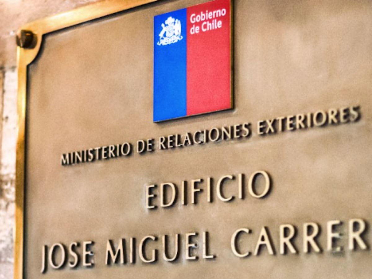 Chile da un nuevo paso con Venezuela: delegado viajó a Caracas para reactivar las relaciones consulares