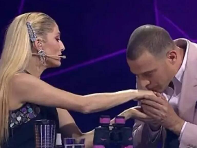 «Le cocina, la regalonea»: Aseguran que Mane Swett y Julián Elfenbein están más enamorados que nunca