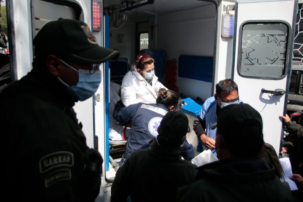 Áñez es trasladada en ambulancia hasta la prisión de Miraflores en La Paz