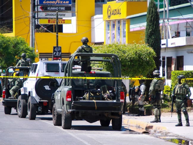 México encuentra a 58 de las 66 personas secuestradas en la ciudad de Culiacán