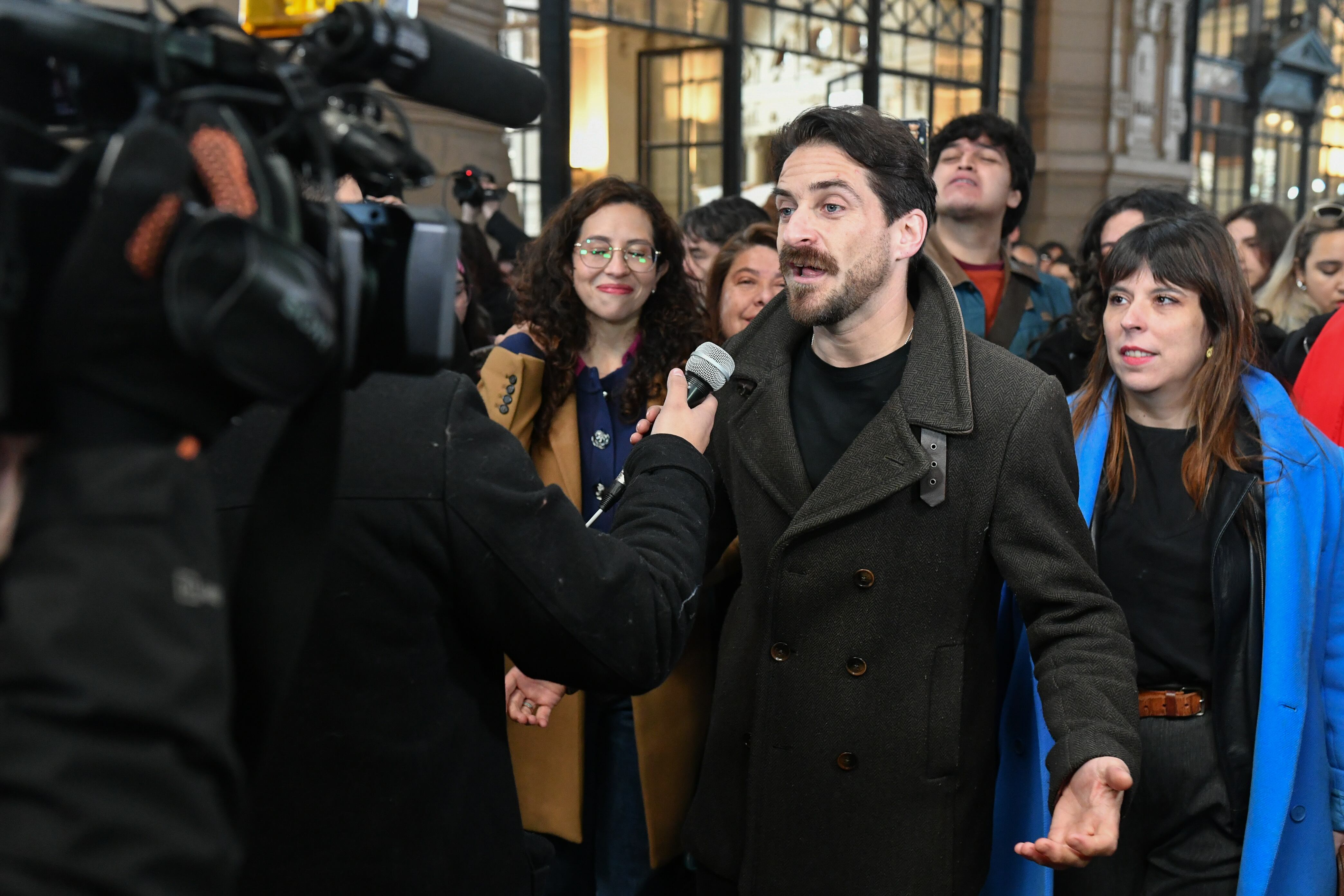 “Es un partido con muchos conflictos internos”: diputadas del Frente Amplio no repostularán por la colectividad