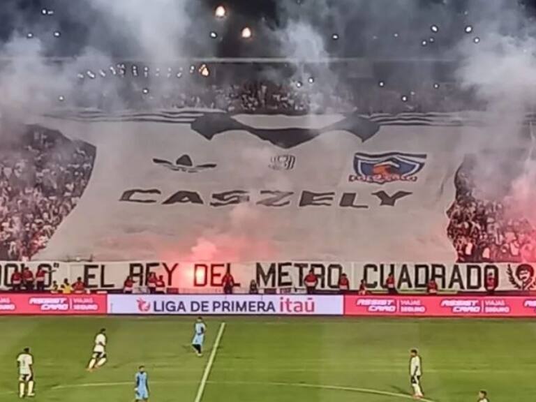 “Me han dejado con una sonrisa en mi corazón”: la emoción de Carlos Caszely tras ser homenajeado en el Monumental