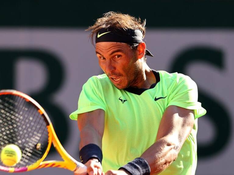 Rafael Nadal comenzó con el pie derecho su defensa del título en Roland Garros