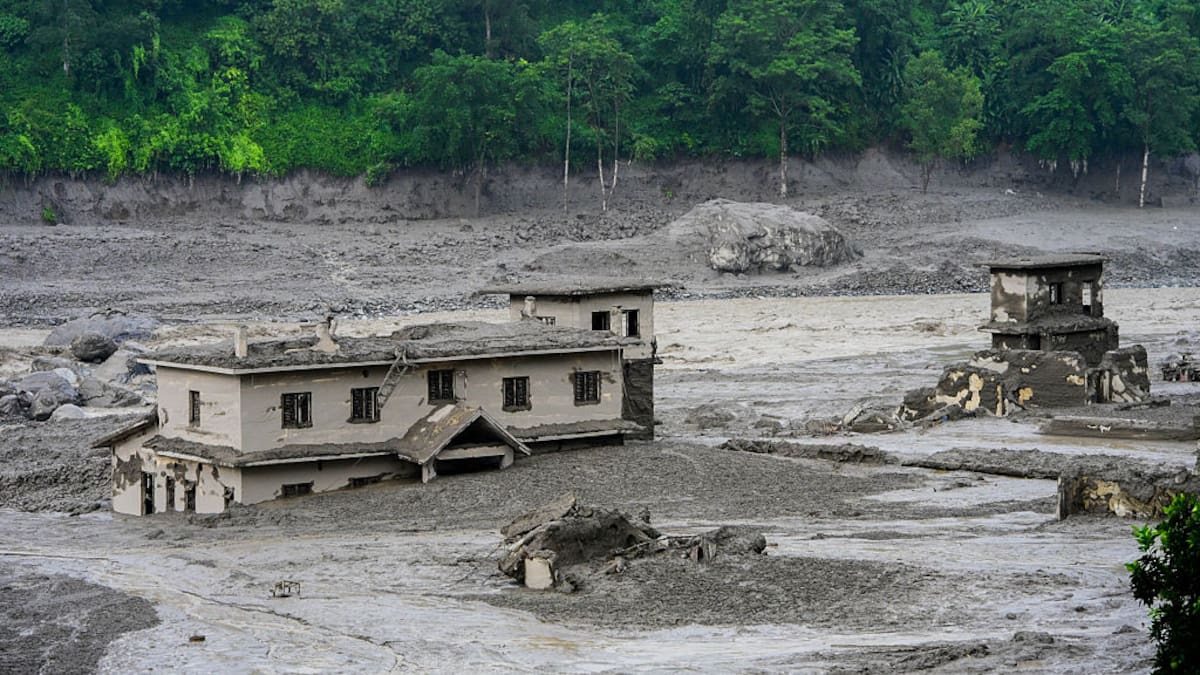 Fuerte riada entre Nepal y Tíbet: cifra de muertos sube a 552 y crece amenaza por nuevo aluvión