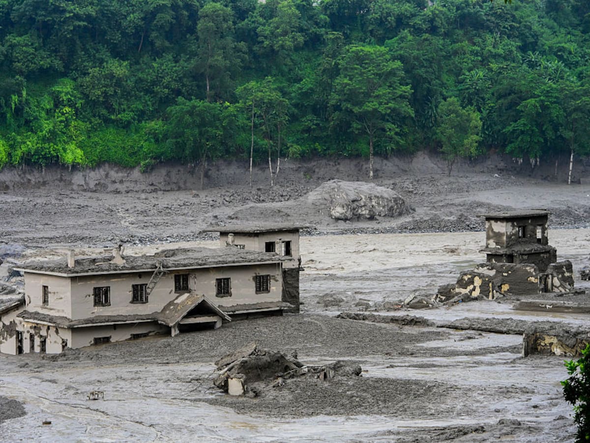 Fuerte riada entre Nepal y Tíbet: cifra de muertos sube a 552 y crece amenaza por nuevo aluvión