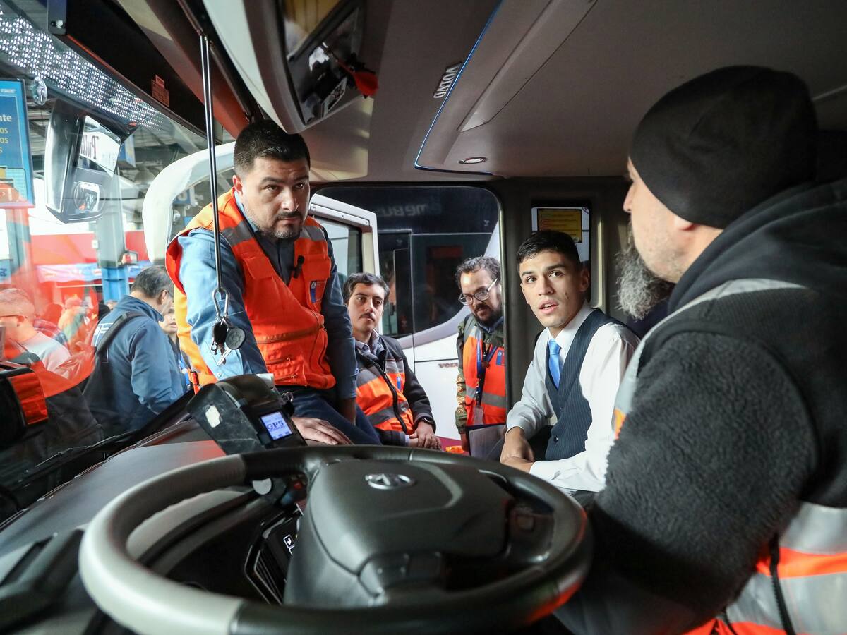 Dirección del Trabajo aplica 88 multas tras fiscalización a buses interurbanos durante feriado de Semana Santa
