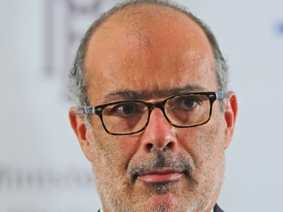 Gobierno presenta proyecto que busca fortalecer regulación financiera y evitar abusos