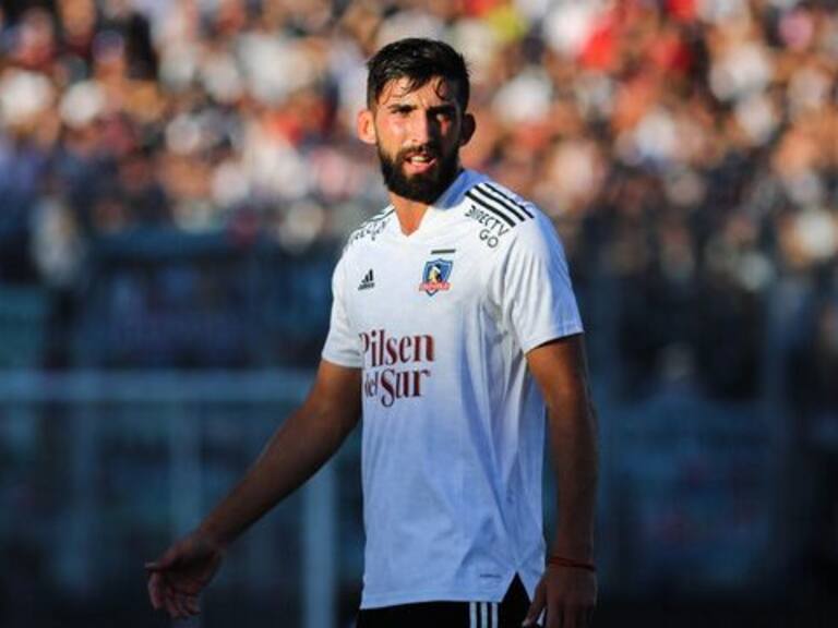 Colo Colo Emiliano Amor