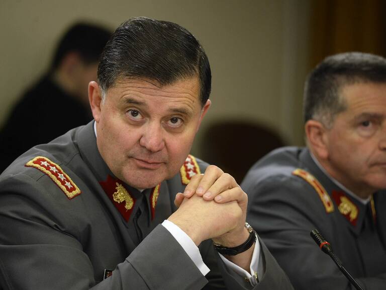 Defensa Ricardo Martínez acudió al Tribunal Constitucional