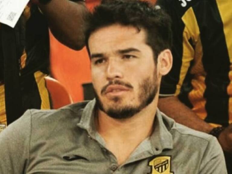 Nicolás Larrondo denuncia al abuelo de su hijo por presunto abuso sexual y niega devolvérselo pese al decreto del Tribunal