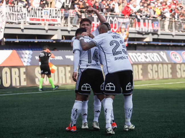 Una goleada y el otro con lo justo: los numeros de Colo Colo jugando en césped sintético este 2024 | Agencia Uno