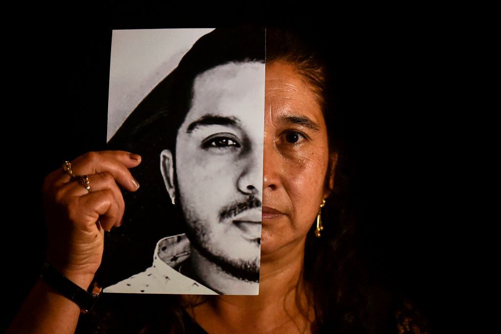 Gladys Betancourt homenajea a su hijo asesinado en Samaniego