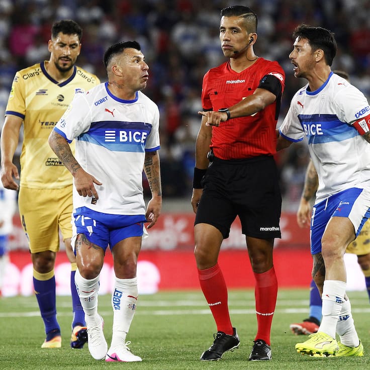 Everton denuncia a la UC ante el Tribunal de Disciplina: los “cruzados” arriesgan millonaria multa