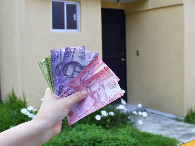 Queda poco tiempo: así puedes postular al subsidio que entrega más de $6 millones para arrendar una vivienda en Chile