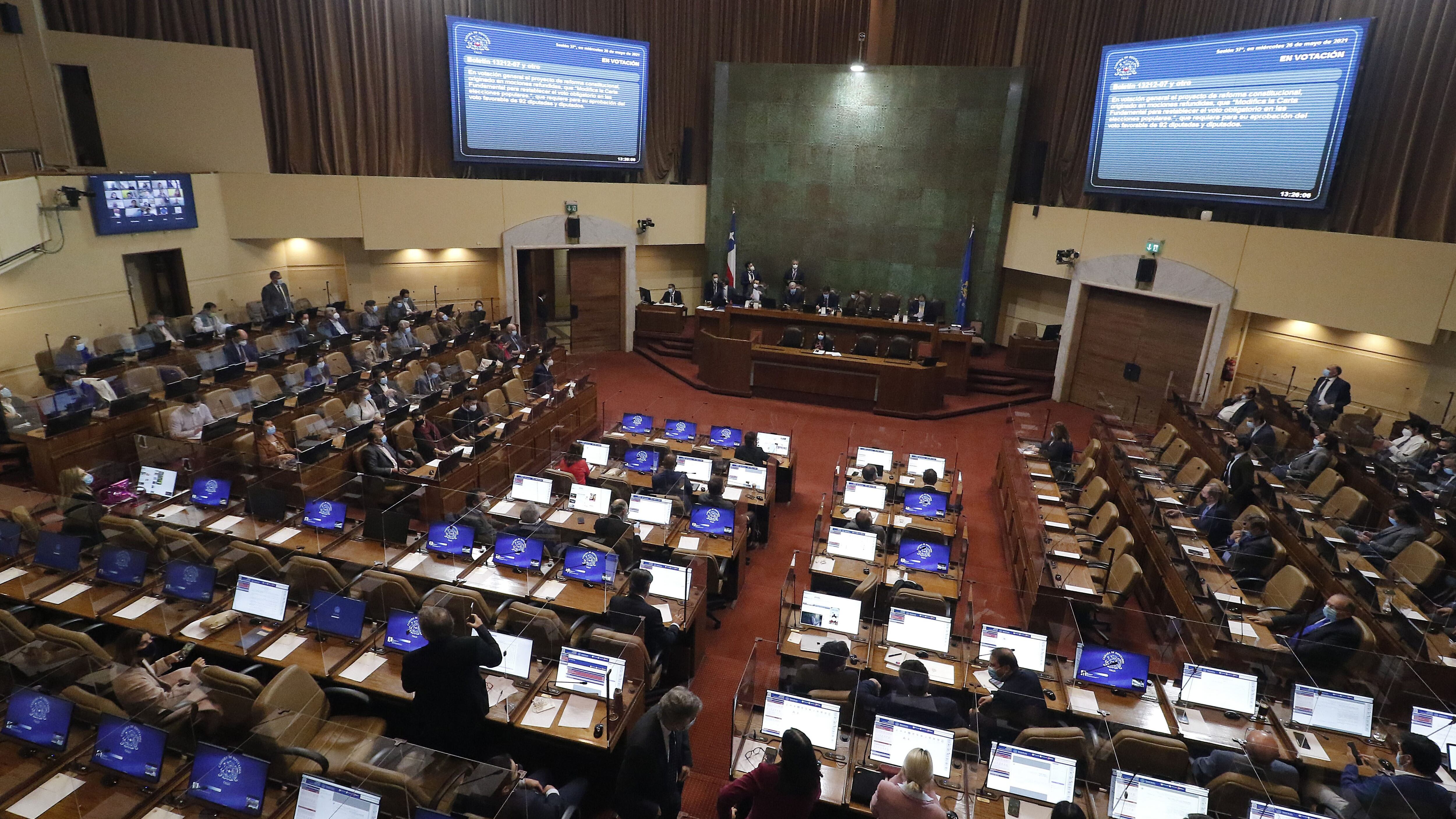 Cámara aprobó reponer el voto obligatorio