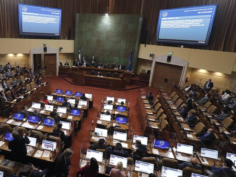 Cámara aprobó reponer el voto obligatorio