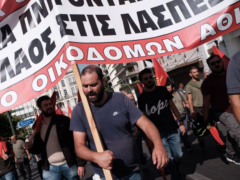 protestas grecia - ley laboral - seis días de trabajo - 13 horas