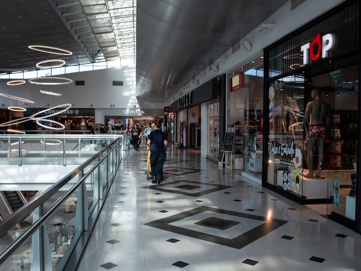Primarias 2025 en Chile: ¿Qué supermercados y malls estarán cerrados este domingo 29 de junio?