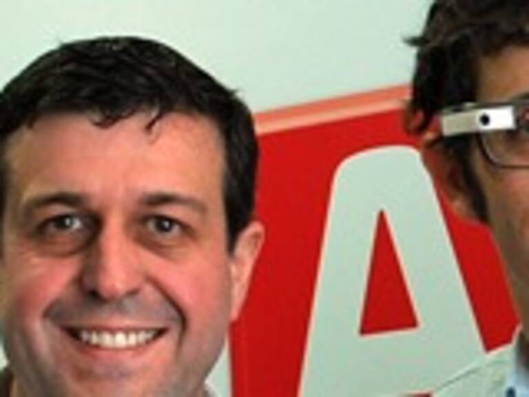 Dentista chileno explicó los beneficios de haber realizado una cirugía con Google Glass