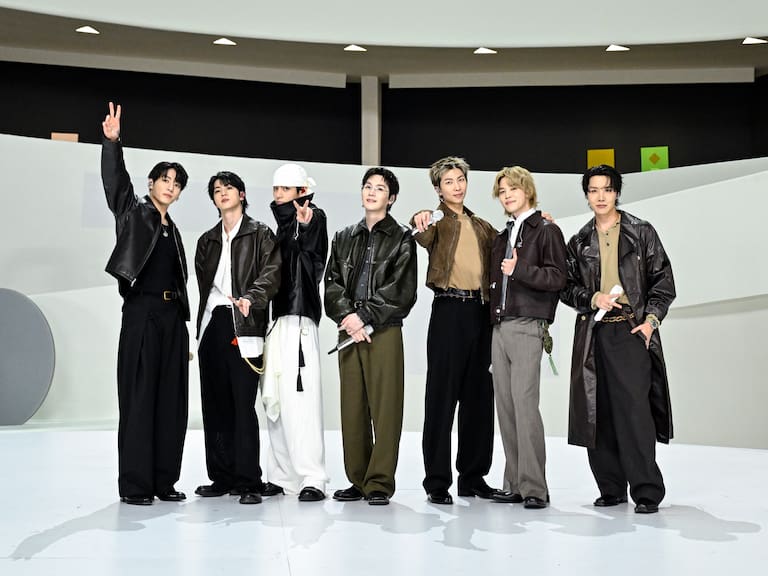 BTS lanza su nuevo videoclip con guiño al filme surcoreano más laureado de todos los tiempos y desata furor entre sus fans