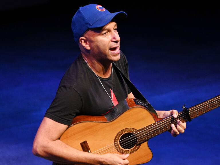 Tom Morello lanzó su nuevo EP, Commander, y en él homenajea a Jimi Hendrix y Eddie Van Halen