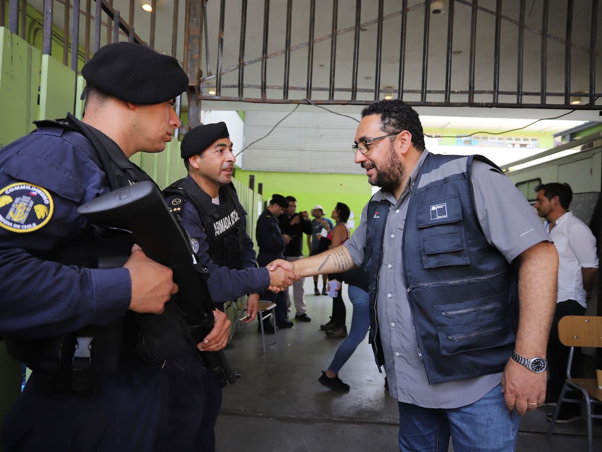 Siete establecimientos afectados: Mineduc entrega primer catastro de instituciones educativas siniestradas