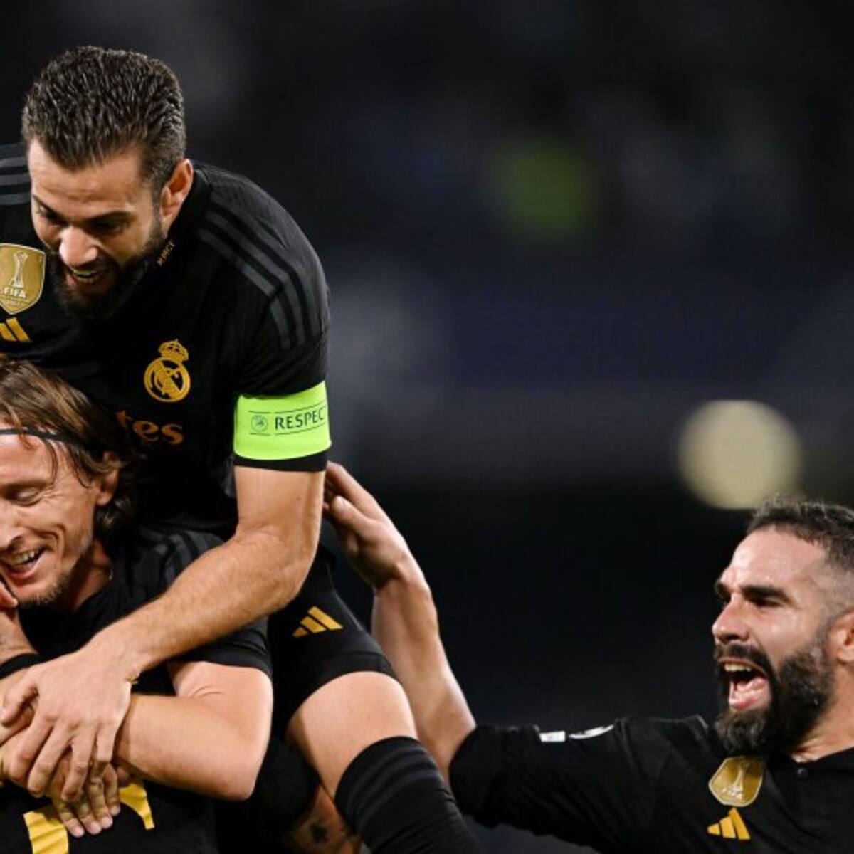 En guerra de goles, Real Madrid derrotó al Napoli y sumó su segunda victoria en Champions 2023-24