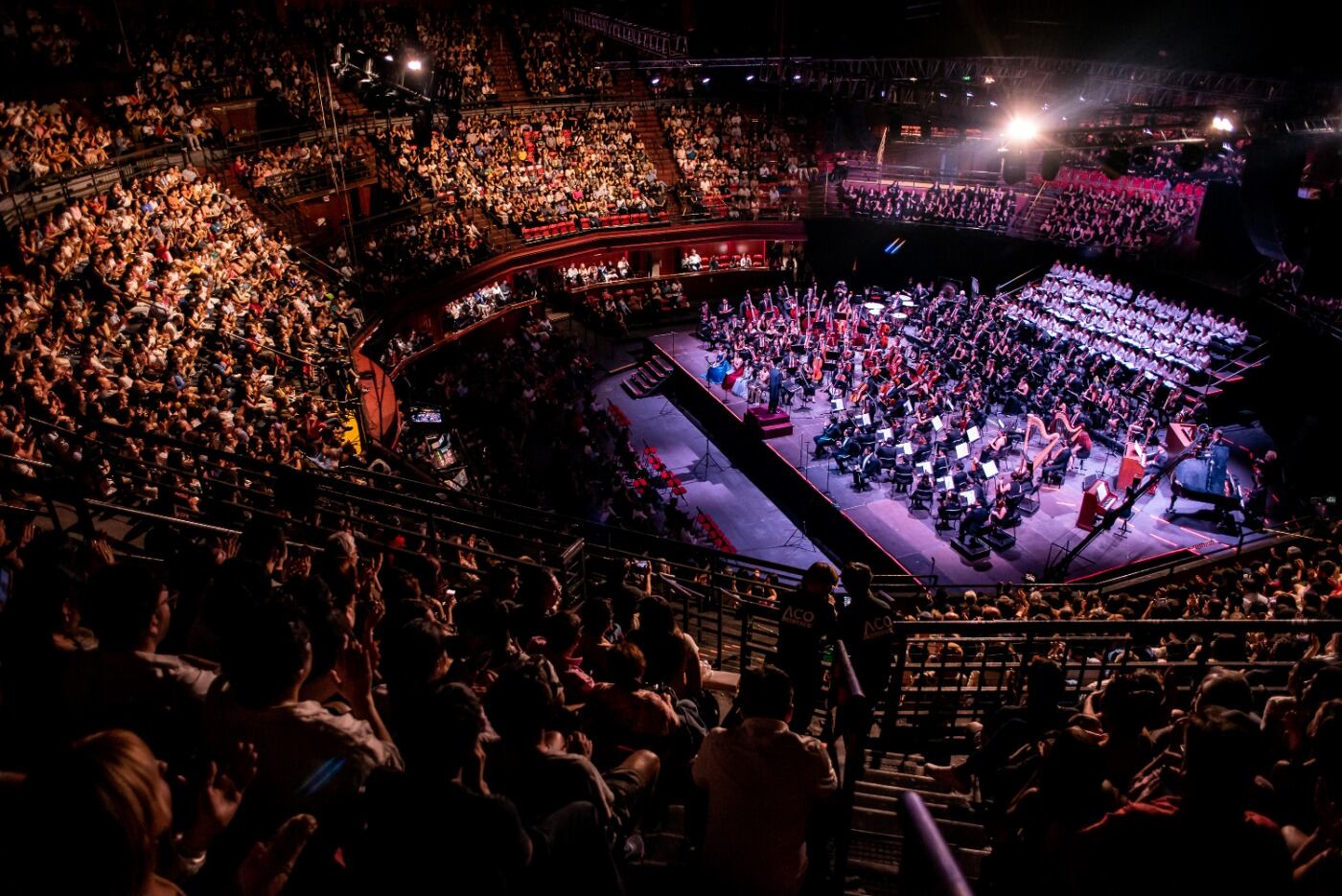 OSNJ, coros y solistas en Teatro Caupolicán