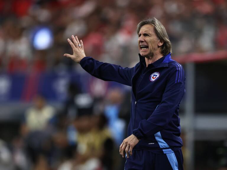 Ricardo Gareca viaja a cuatro países para sumar variantes en La Roja de cara a las clasificatorias