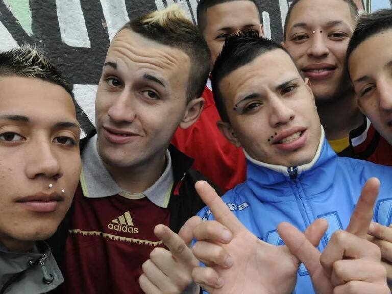 «Peligra su vida»: integrante de Los Wachiturros sufre grave accidente durante un show y debió ser operado