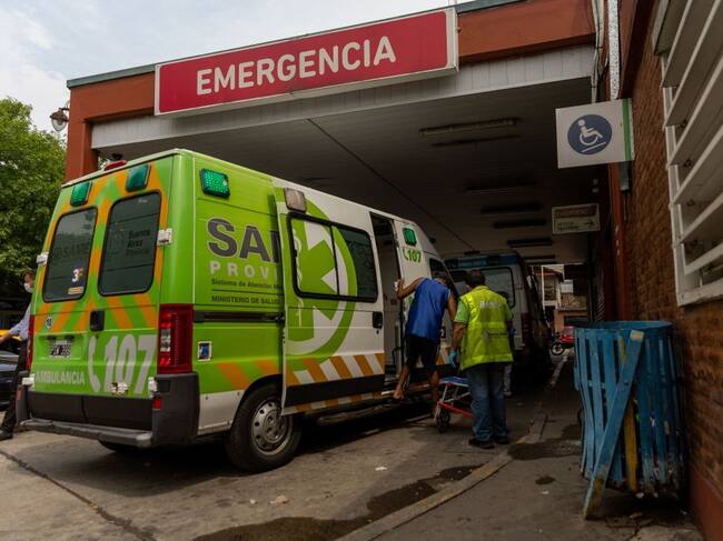 Víctimas del consumo de droga adulterada llegan a hospital en Buenos Aires