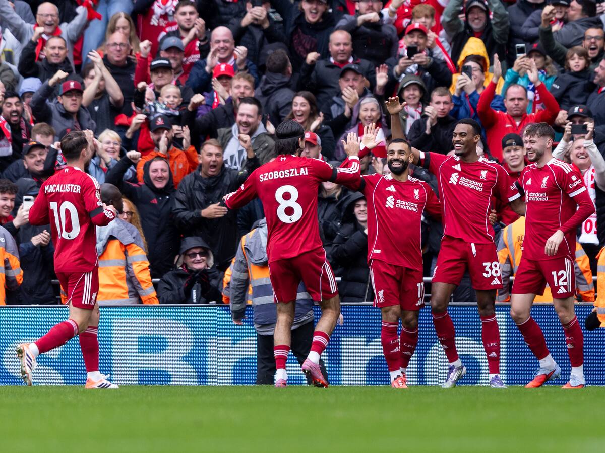 Intratables: Liverpool se queda con el derbi de Merseyside ante Everton y estira su invicto en Premier League