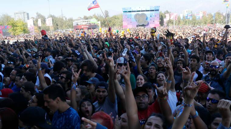 Retiro pulseras Lollapalooza | Agencia Uno