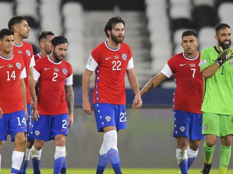 Las altas y bajas en nueva nómina de la Roja para crucial triple fecha clasificatoria