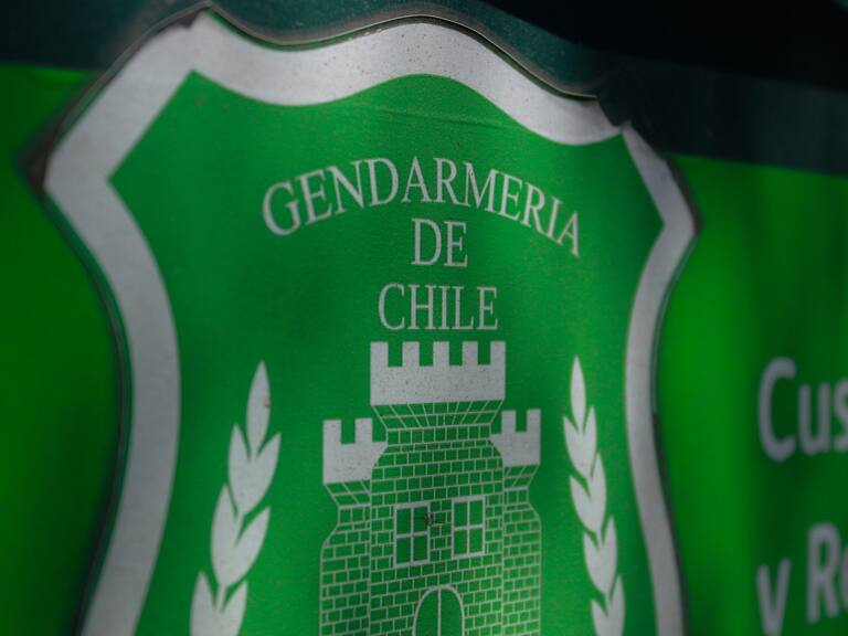 Comienzan las bajas por fuga en Valparaíso: Gendarmería expulsa a tres oficiales en primeras sanciones por el caso